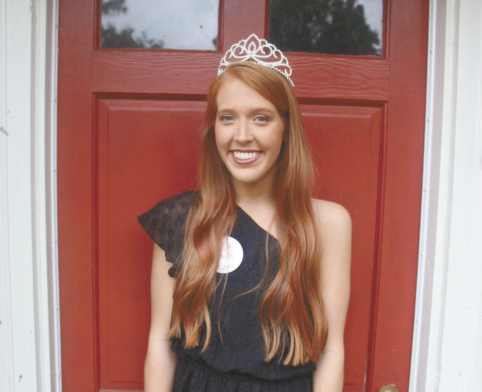Arab graduate is Jacksonville State Homecoming Queen